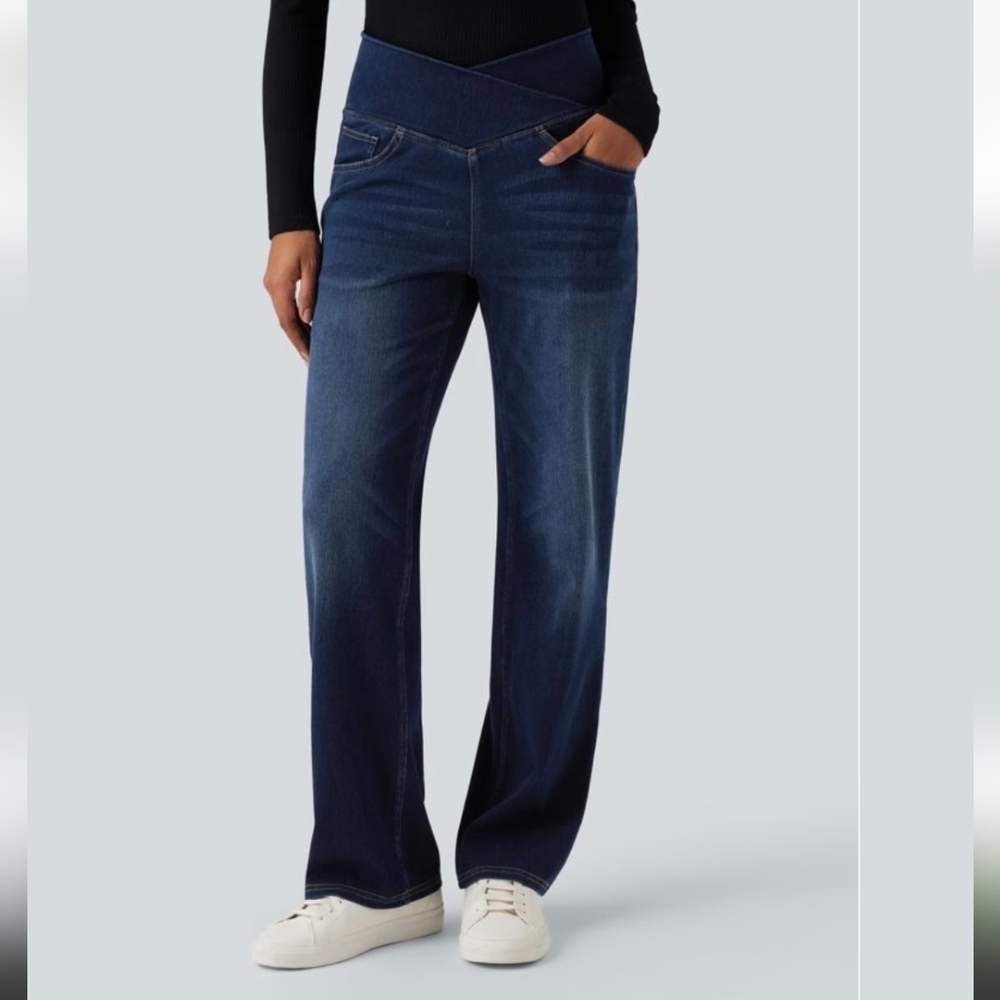 HALARA Flex™ Crossover High Waisted Tummy Control Casual Straight Leg Jeans